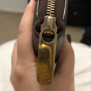 ADDITIONAL PHOTOS FOR LV WALLET